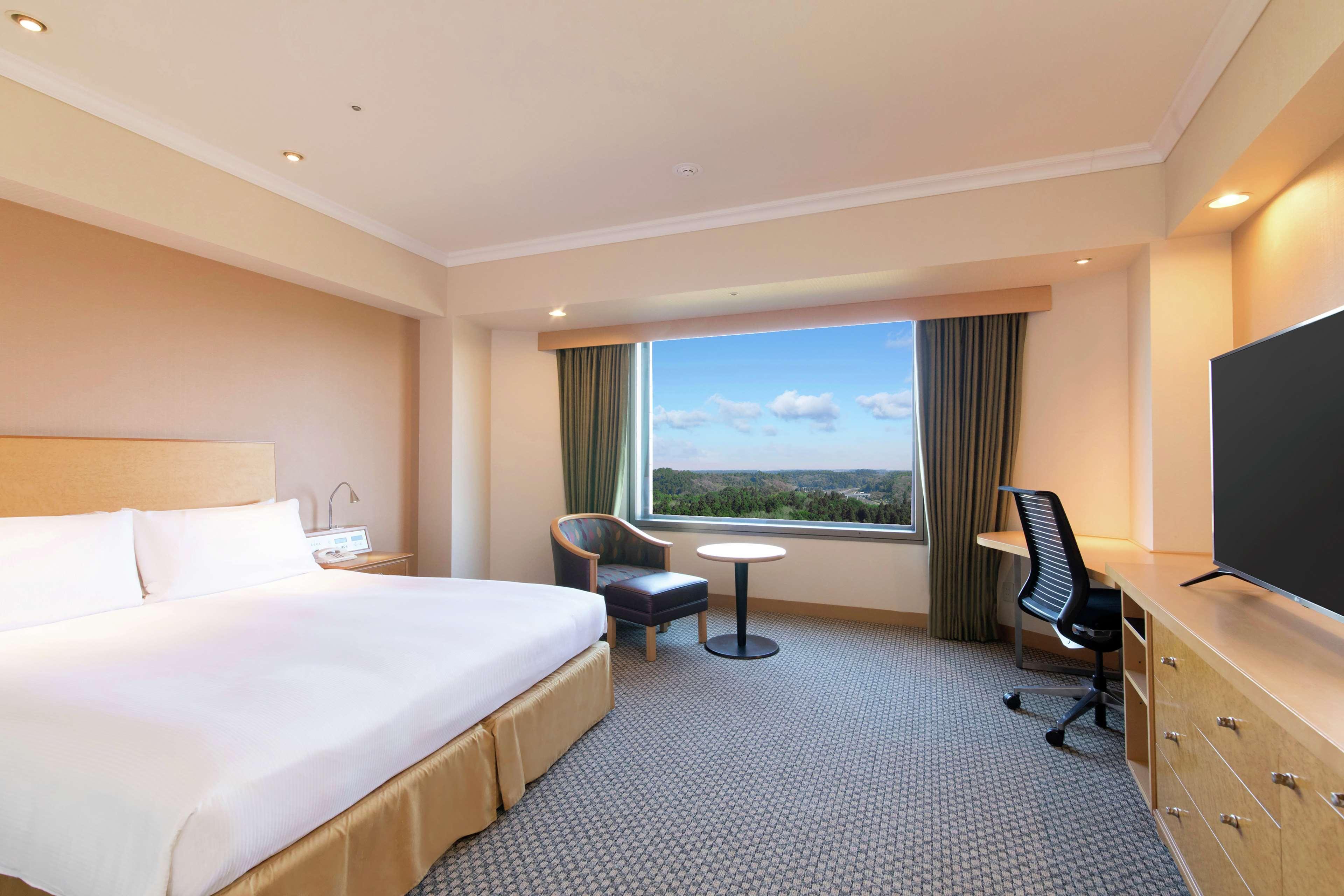 Hilton Tokyo Airport Hotel 5*