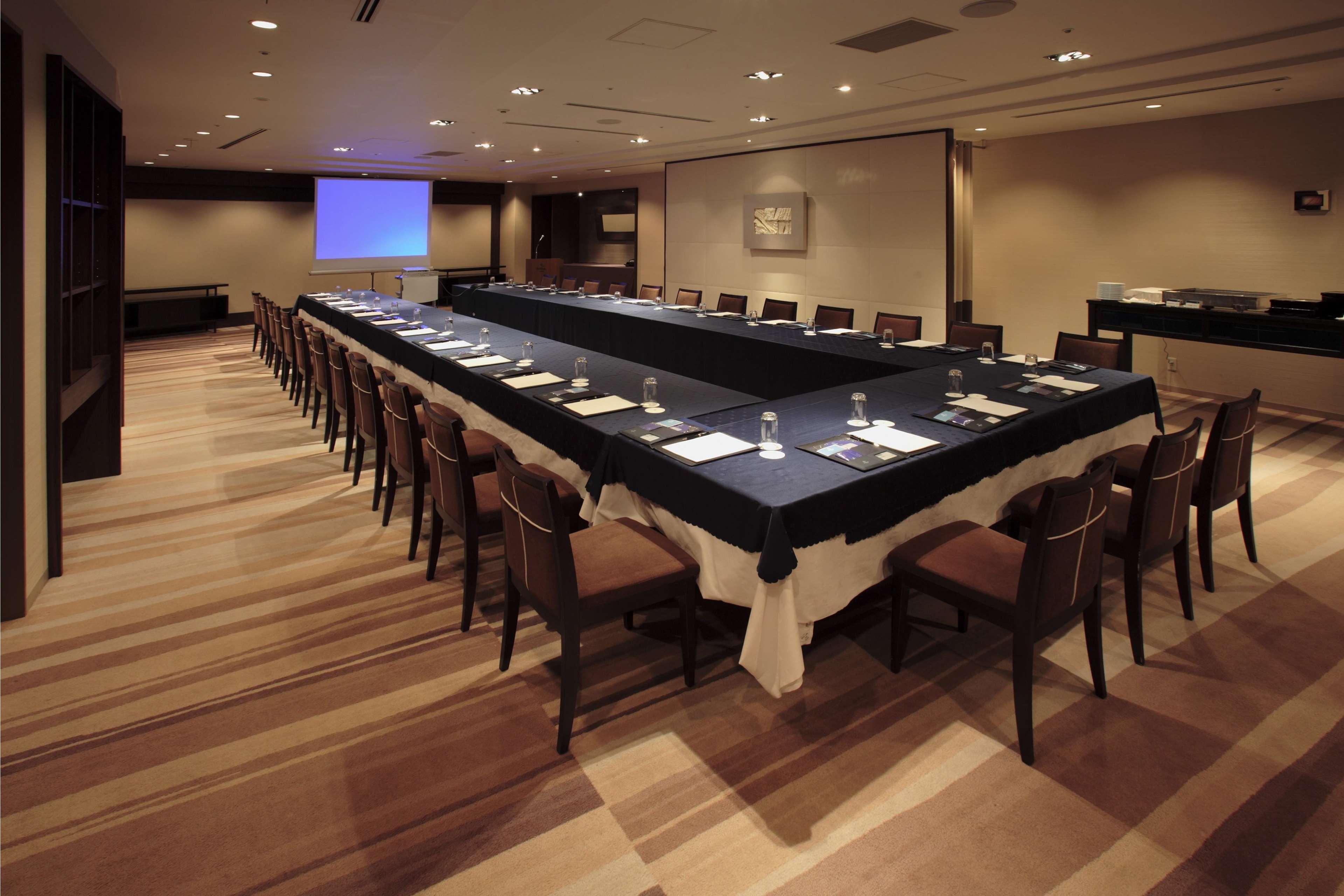 Hotel Hilton Tokyo Airport 5*